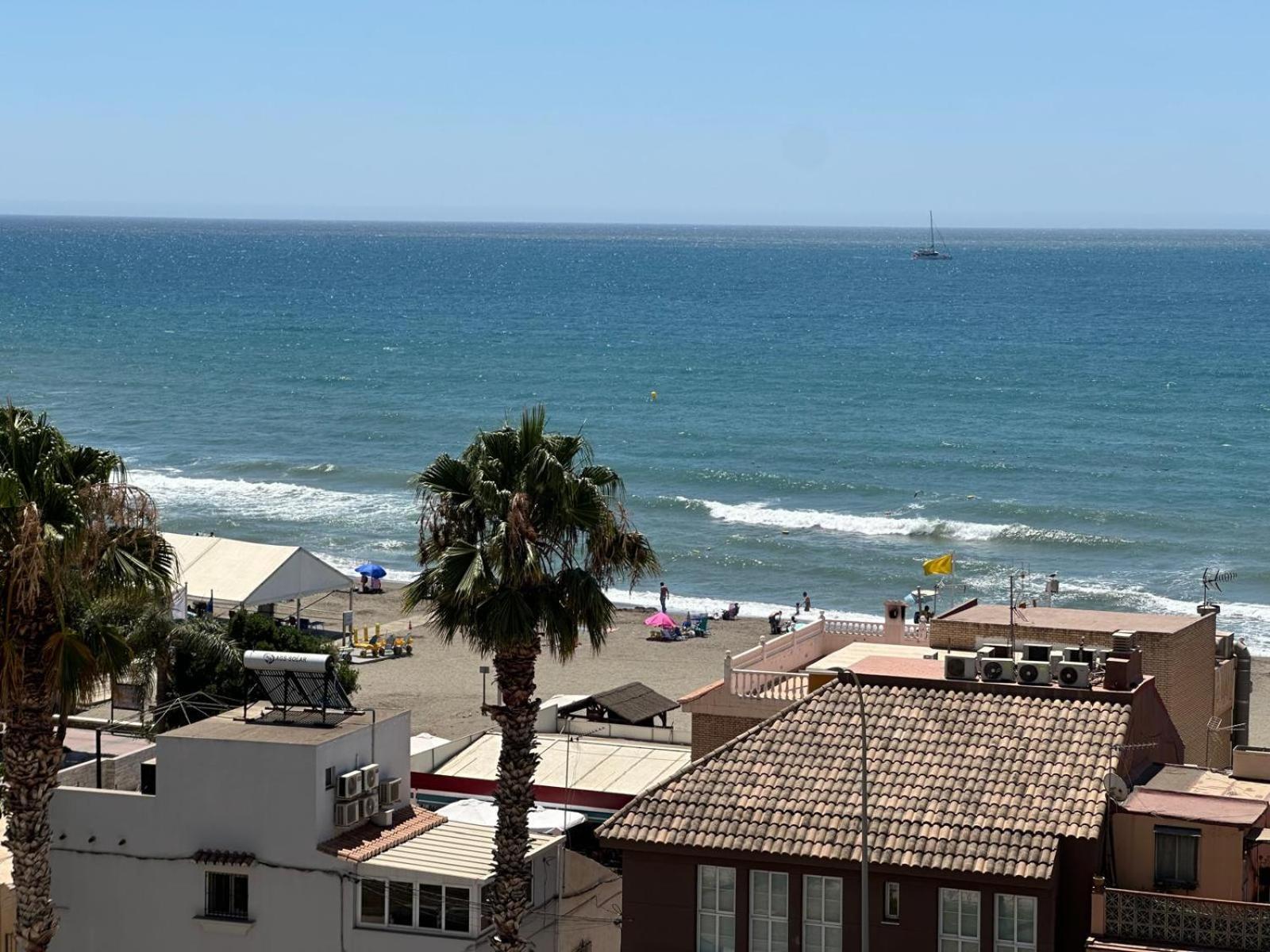 Mare Nostrum Beach El Palo Vistas Al Mar Terraza ,Aparcamiento Малага Екстериор снимка